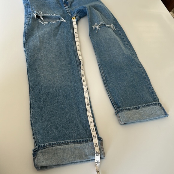 Abercrombie & Fitch High Rise Destroyed Jeans - Picture 10 of 12